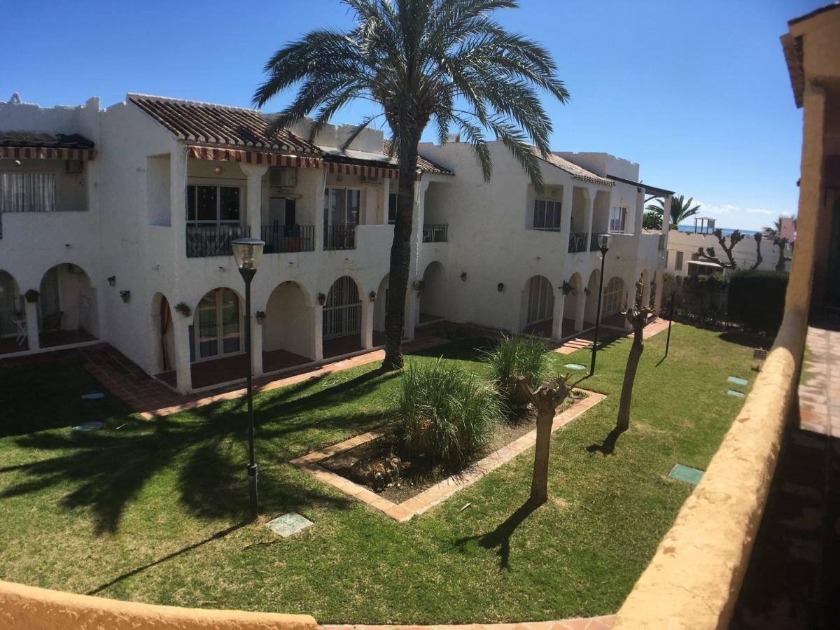 Rio Marina Apartment Нерха Экстерьер фото
