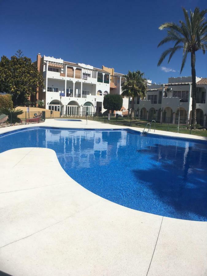 Rio Marina Apartment Нерха Экстерьер фото