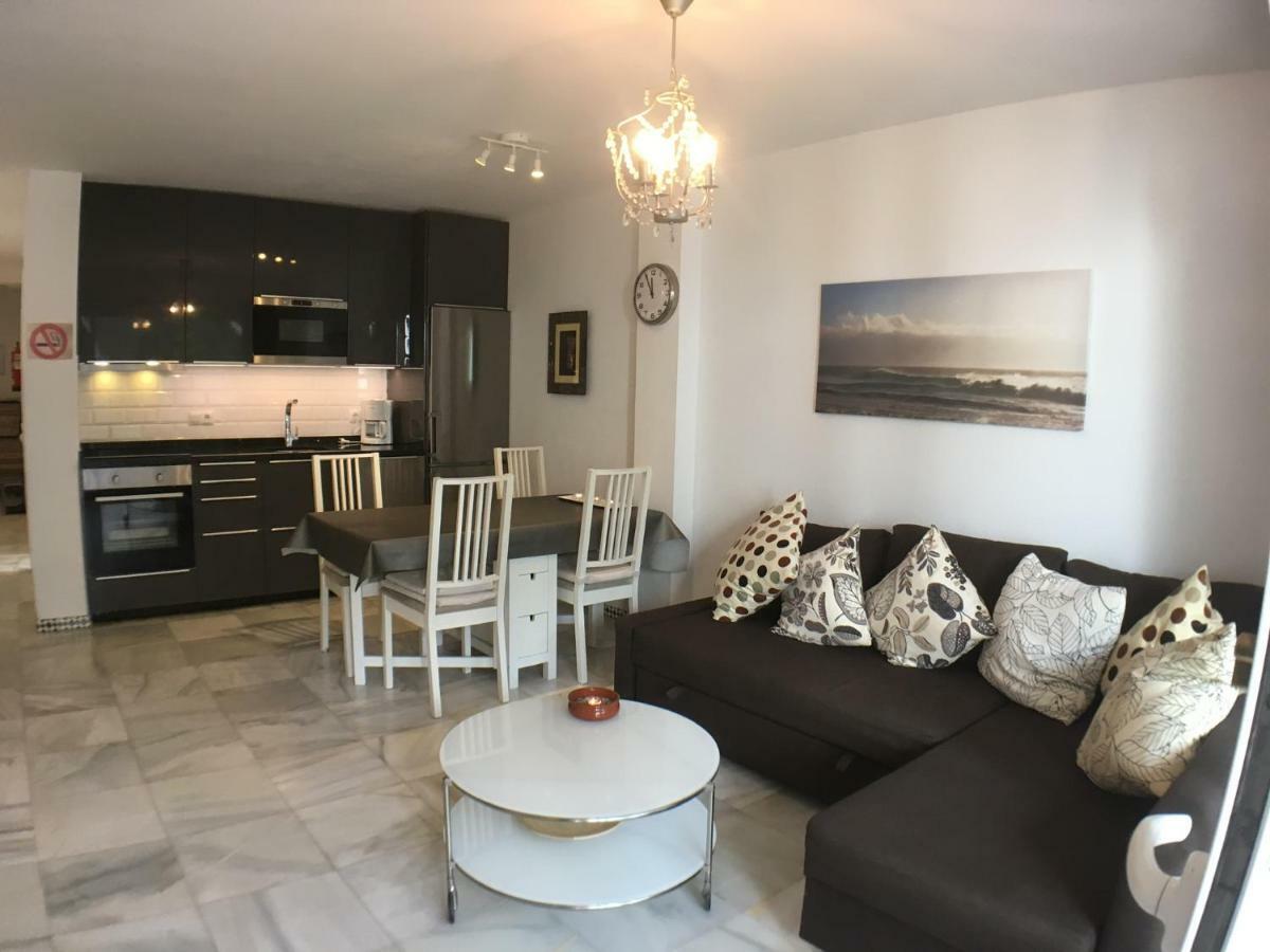 Rio Marina Apartment Нерха Экстерьер фото